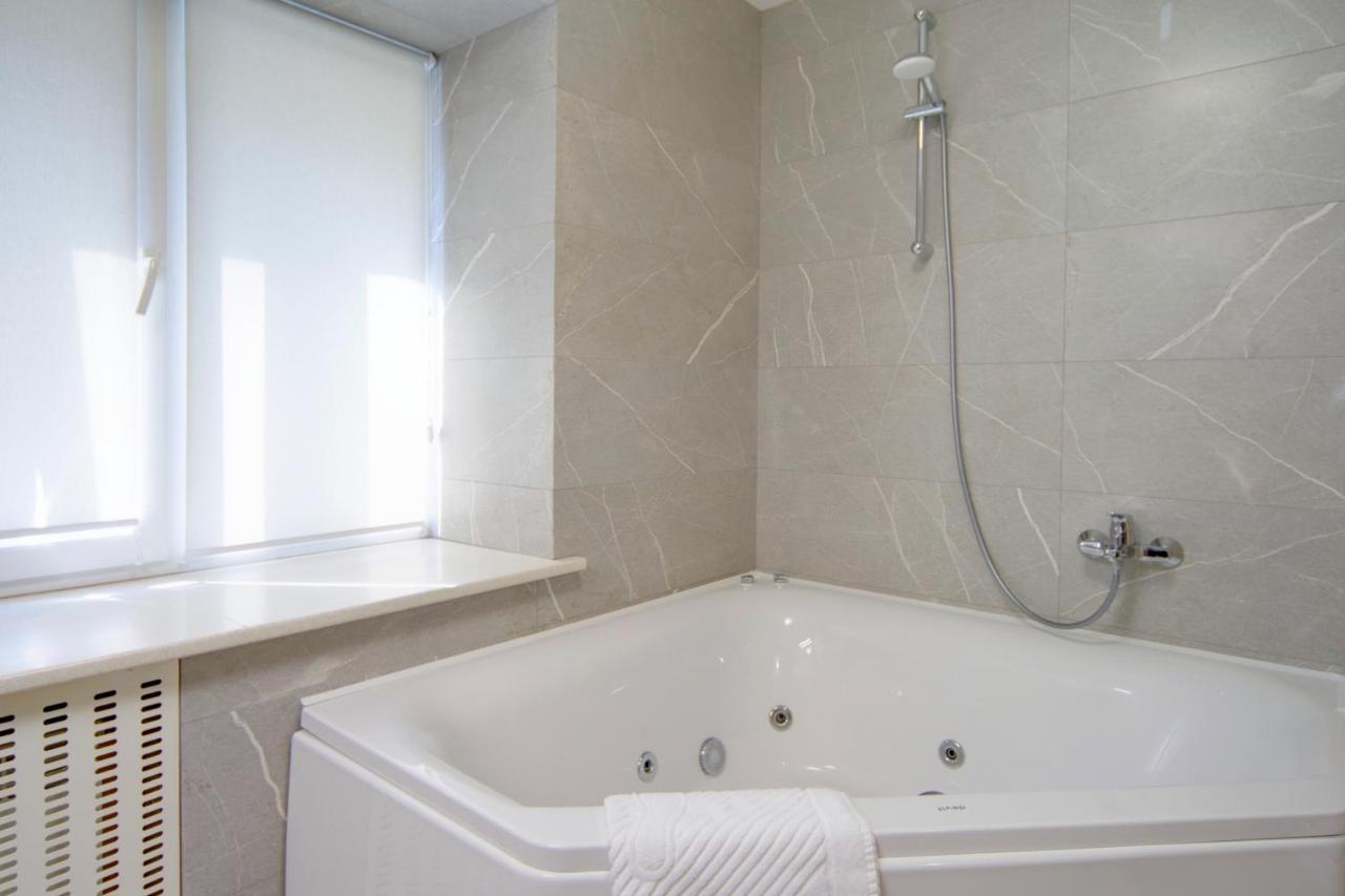Arena Apartments Kiev Dış mekan fotoğraf