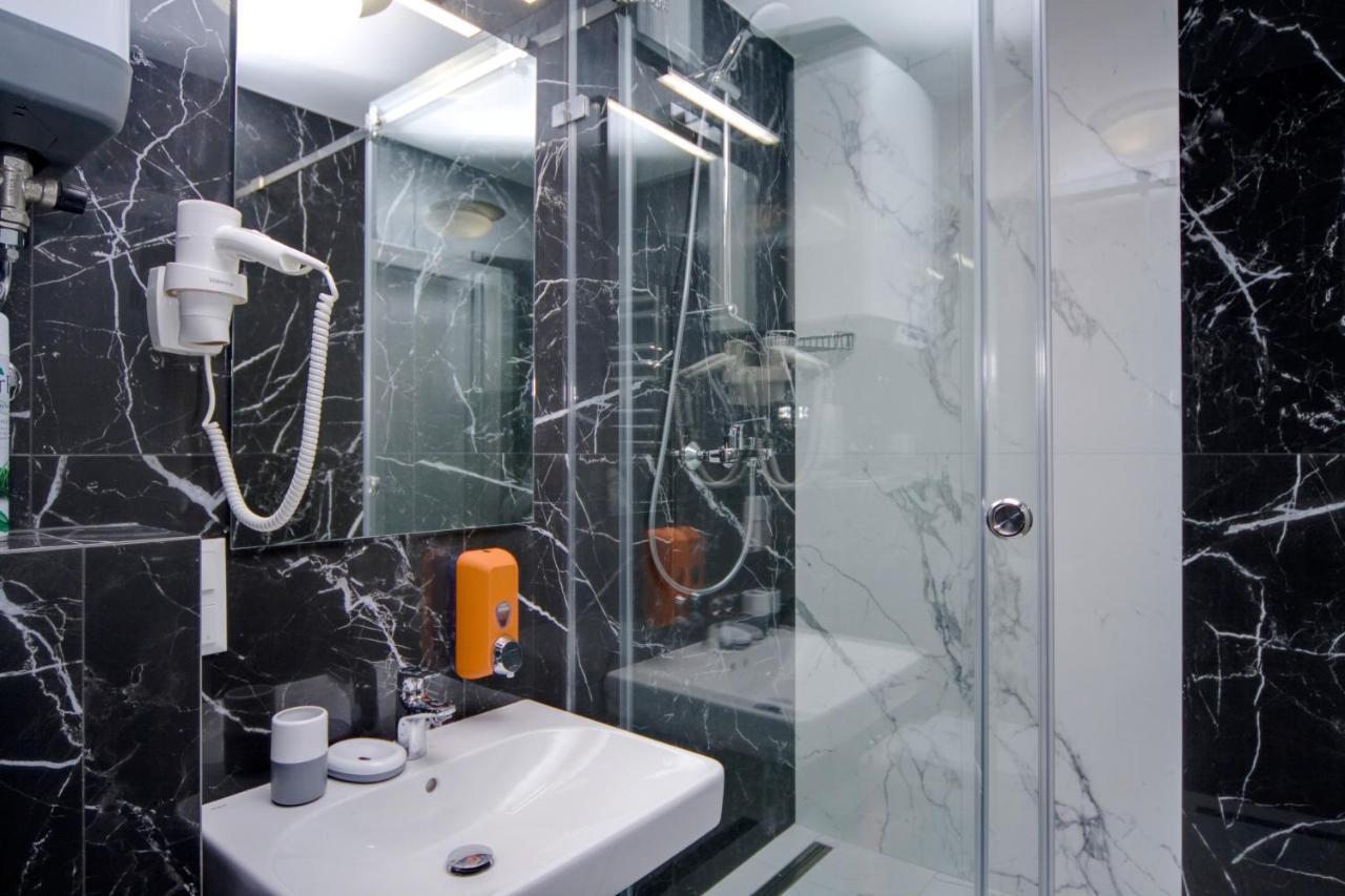 Arena Apartments Kiev Dış mekan fotoğraf